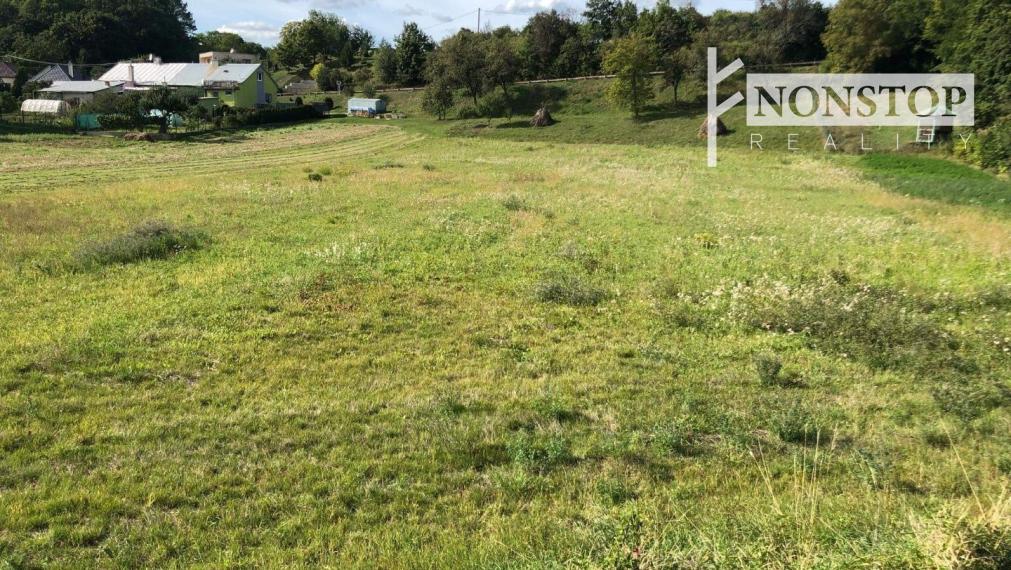 Investičný pozemok na výstavbu v Chocholnej