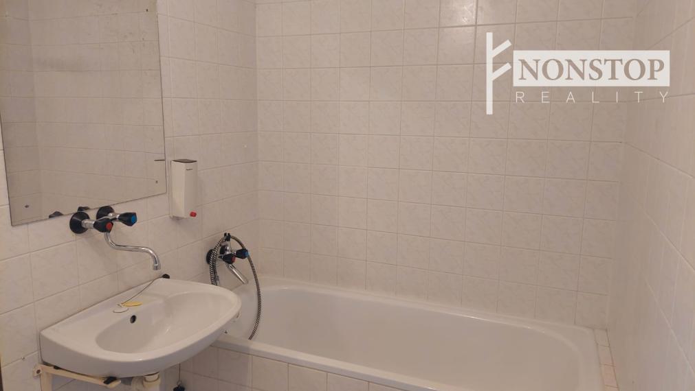 Ponúkame na predaj 2 izbový byt v Trenčianskych Tepliciach