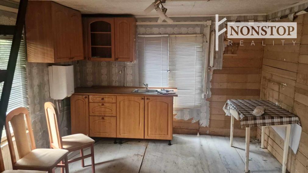 Predáme chatku pri vodnej nádrži Nitrianske Rudno.