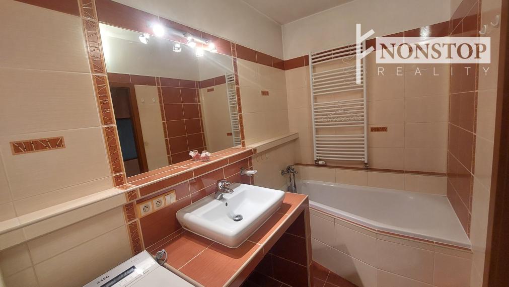 EXLUZÍVNE ponúkame na predaj 3 izbový byt v Trenčianskych Tepliciach.