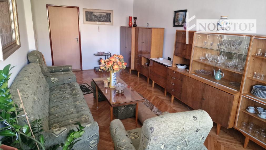 Ponúkame na predaj 2-izbový byt v centre mesta Novej Dubnici