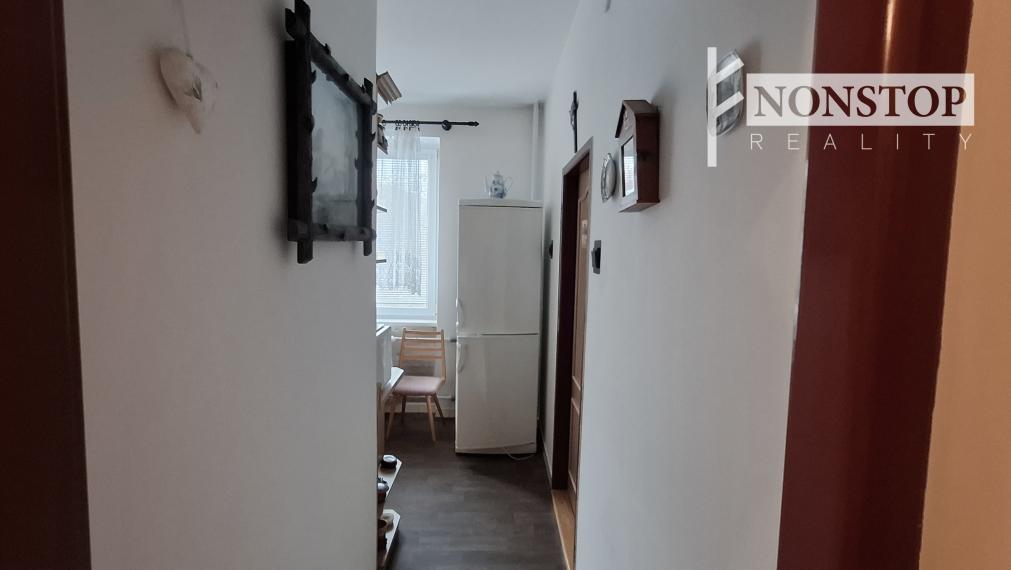 Ponúkame na predaj 2 izbový byt v centre mesta  Nová Dubnica