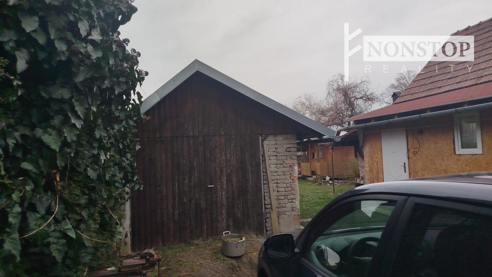 Ponúkame na predaj RD so záhradou v Prejtej .