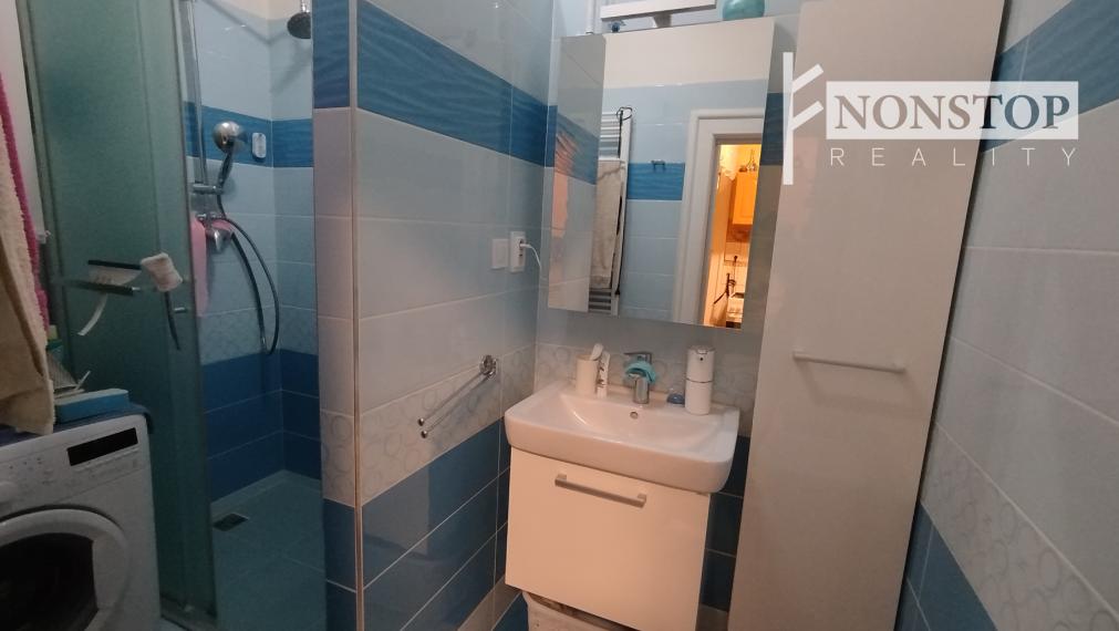 Ponúkame na predaj 2 izbový byt v Trenčíne.