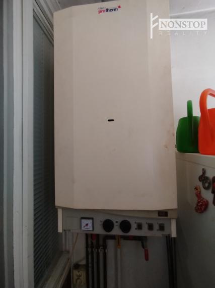 Ponúkame na predaj 4 izbový byt v Trenčianskych Tepliciach.