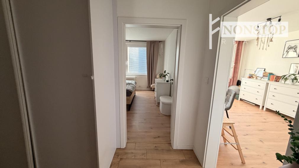 EXKLUZÍVNE: Kompletne zrekonštruovaný 3i byt (76 m2)- Nová Dubnica na predaj