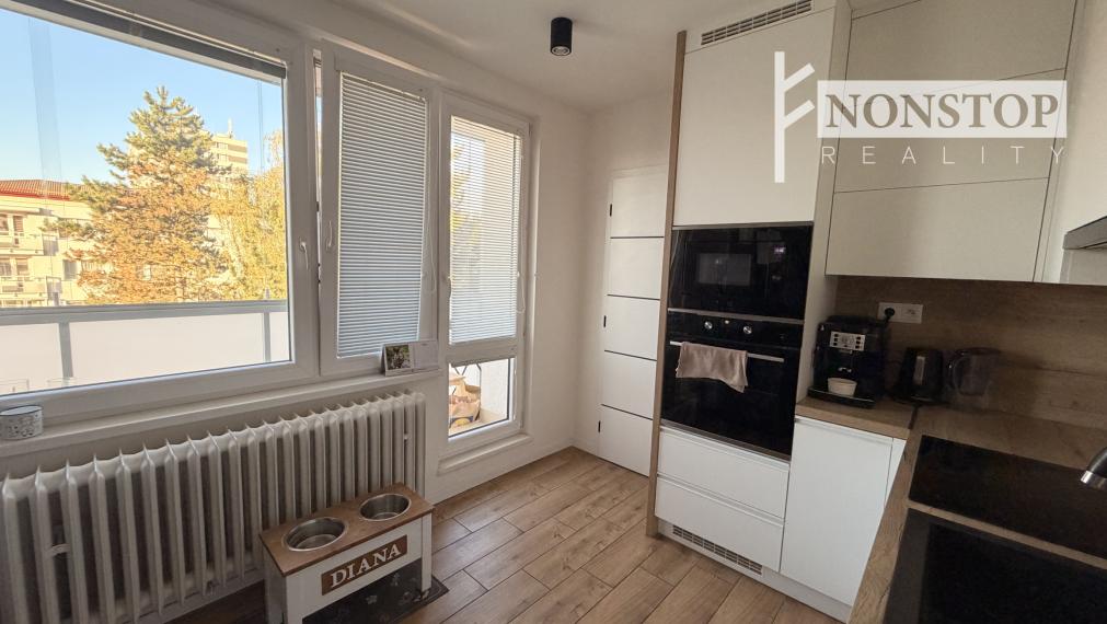 EXKLUZÍVNE: Kompletne zrekonštruovaný 3i byt (76 m2)- Nová Dubnica na predaj