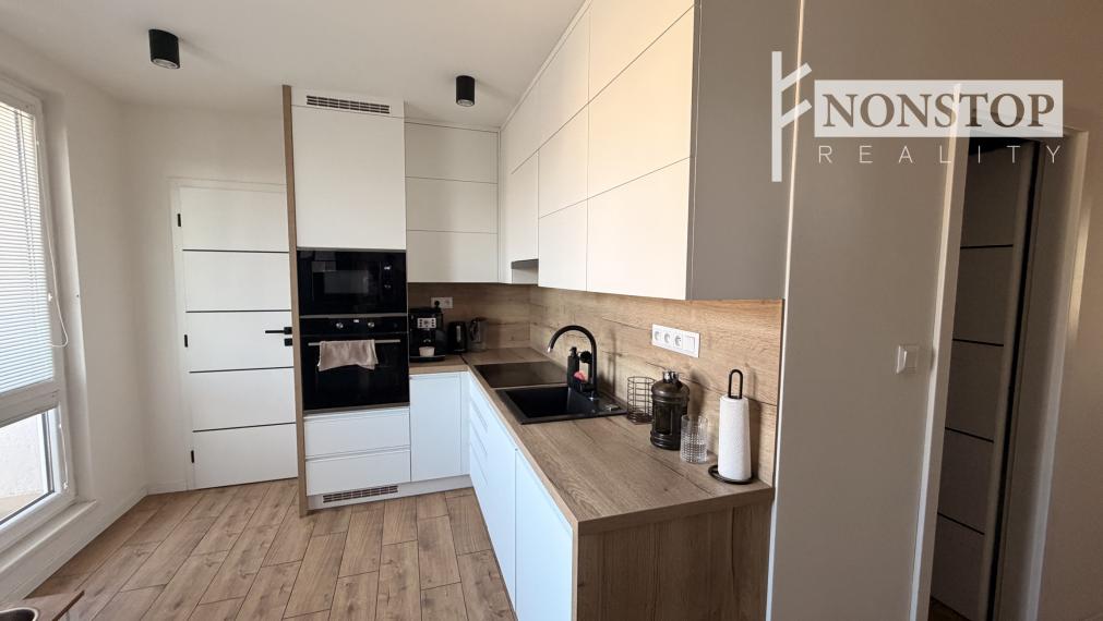 EXKLUZÍVNE: Kompletne zrekonštruovaný 3i byt (76 m2)- Nová Dubnica na predaj