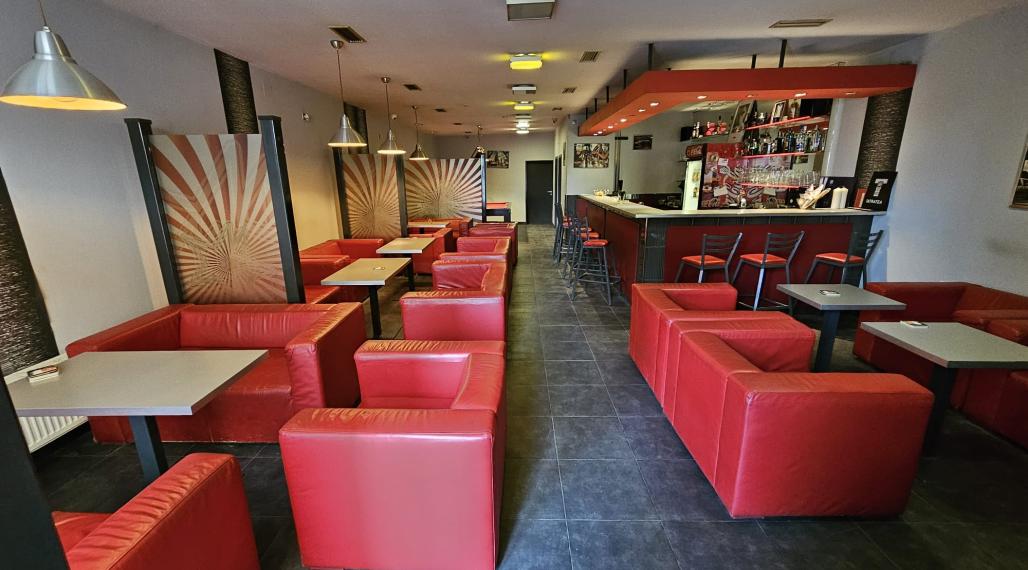 Ponúkame na prenájom priestory v polyfunkčnej budove v Nemšovej