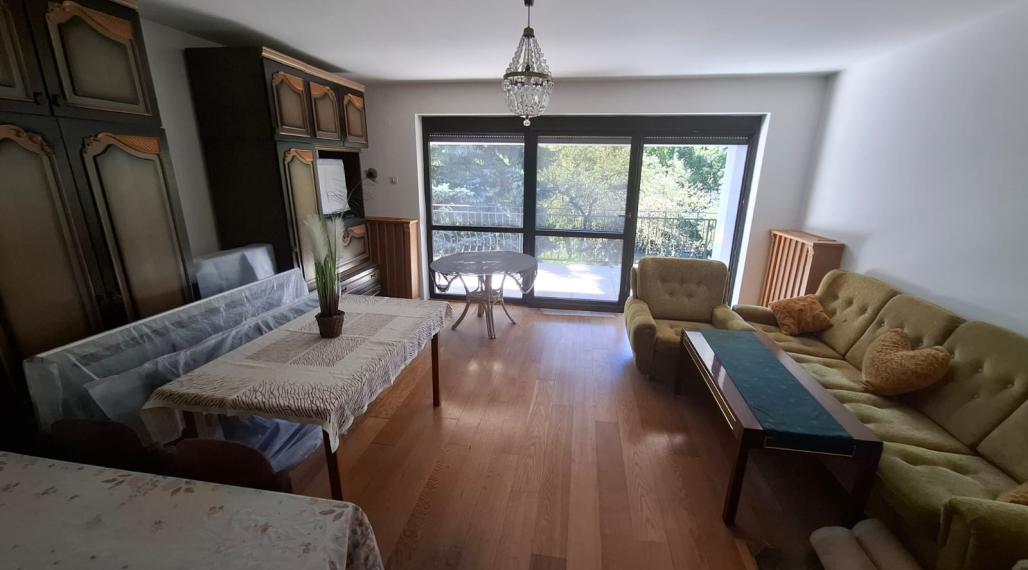 Prenajmem byt  v Trenčianskych Tepliciach