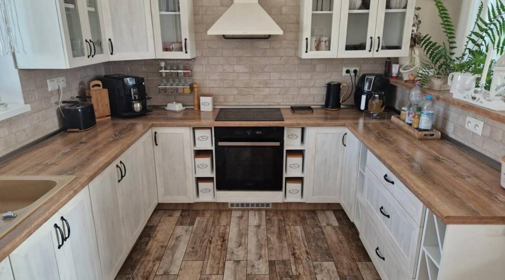 Predáme bungalov v obci Košeca