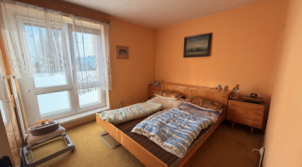 Predáme trojizbový byt v Novej Dubnici s dvoma balkónmi