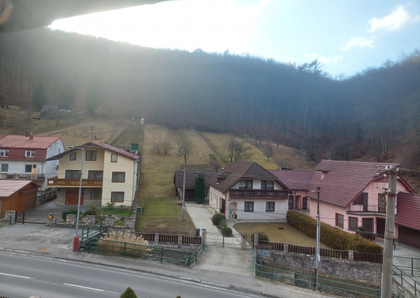 EXLUZÍVNE ponúkame na predaj RD v Trenčianskych Tepliciach.