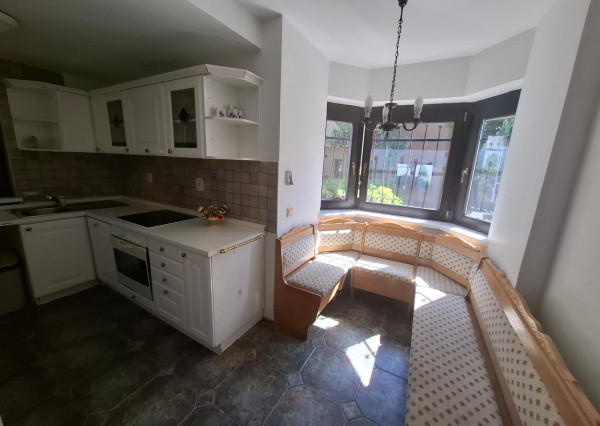 Prenajmem byt  v Trenčianskych Tepliciach