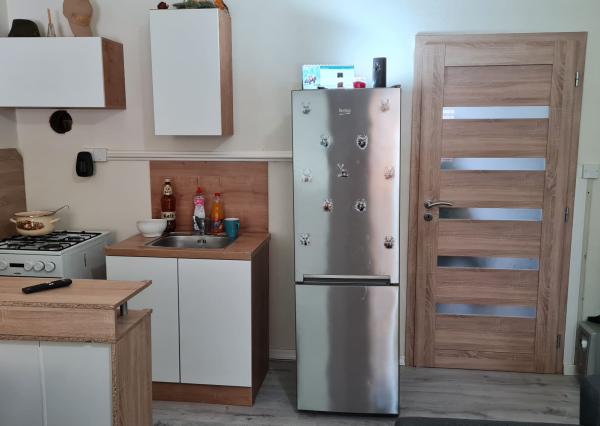 Ponúkame na predaj dvojizbový byt blízko centra mesta