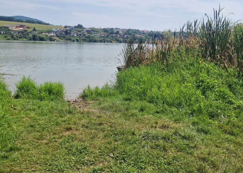 Predáme chatku pri vodnej nádrži Nitrianske Rudno. - fotografia 3