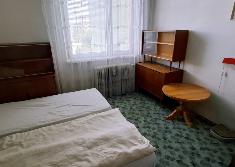 Ponúkame na predaj trojizbový byt v Trenčíne na Sihoti - fotografia 3
