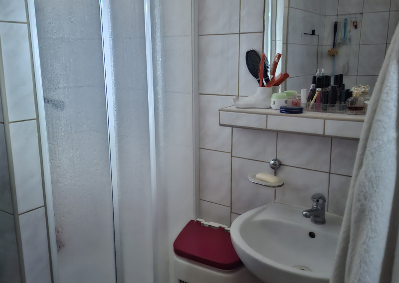 Na predaj 2-izbový byt v Piešťanoch blízko centra mesta - fotografia 3